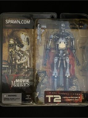 Movie Maniacs T2 Terminator 2 T-800 Endoskeleton Action Figure - Silver